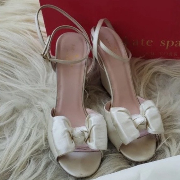 Kate Spade New York - Iberis Heel in Ivory - Women’s 9 WORN ONCE - Picture 3 of 7